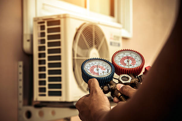 Professional Hvac technician working in Prescott, WI